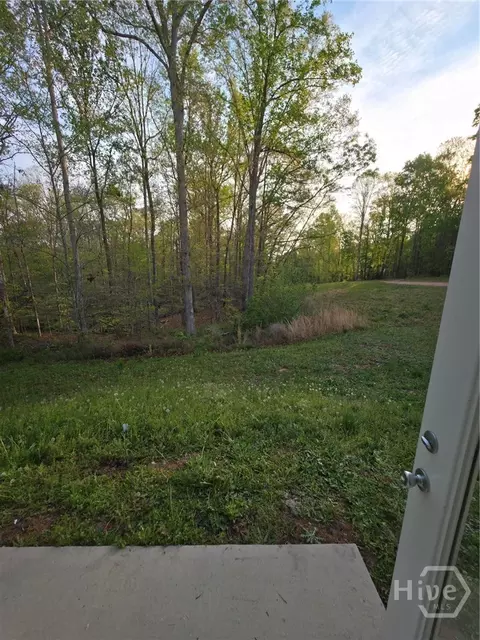 Exterior - 480 Candlestick Dr, Hull, GA 30646 photo 3 of 4