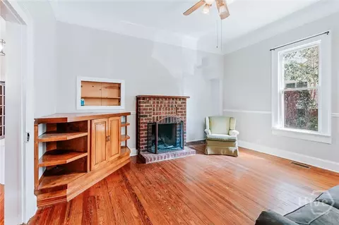 Living - 229 E Spring St, Crawford, GA 30630 photo 1 of 3