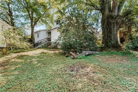 Exterior - 229 E Spring St, Crawford, GA 30630 photo 10 of 11