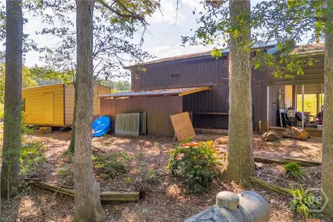 Exterior - 197 Joan Smith Rd, Hull, GA 30646 photo 11 of 17
