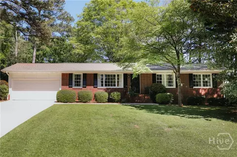 240 Clifton Dr, Athens, GA 30606