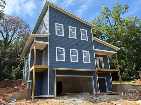 146 N Peter St, Athens, GA 30601