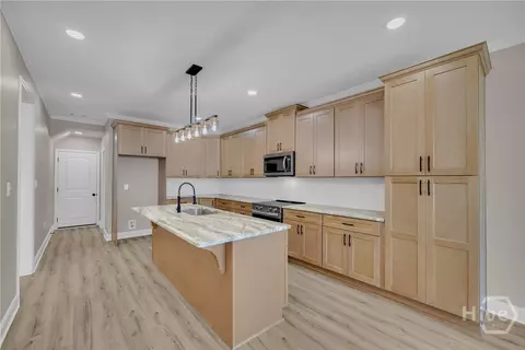 Kitchen - 1235 Morgans Run, Monroe, GA 30656 photo 4 of 4