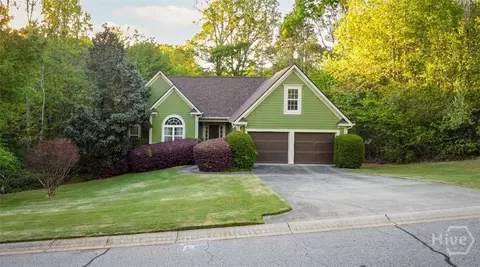 268 E Creek Bnd, Athens, GA 30605