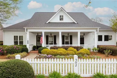 502 Navan Ln, Statham, GA 30666