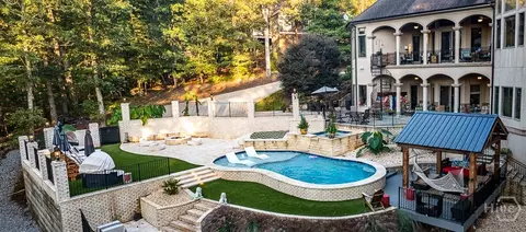 Exterior - 1190 Tanglebrook Dr, Athens, GA 30606 photo 7 of 15