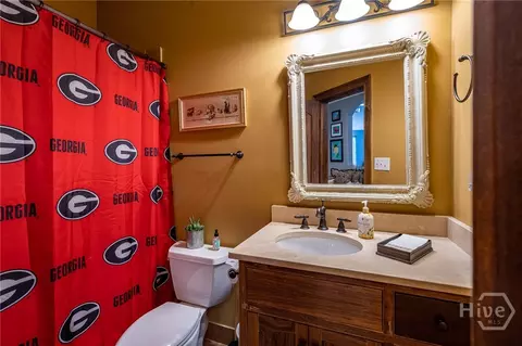 Bath - 1190 Tanglebrook Dr, Athens, GA 30606 photo 6 of 6