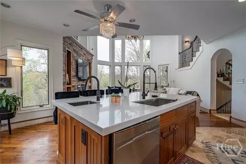 Kitchen - 1190 Tanglebrook Dr, Athens, GA 30606 photo 4 of 6