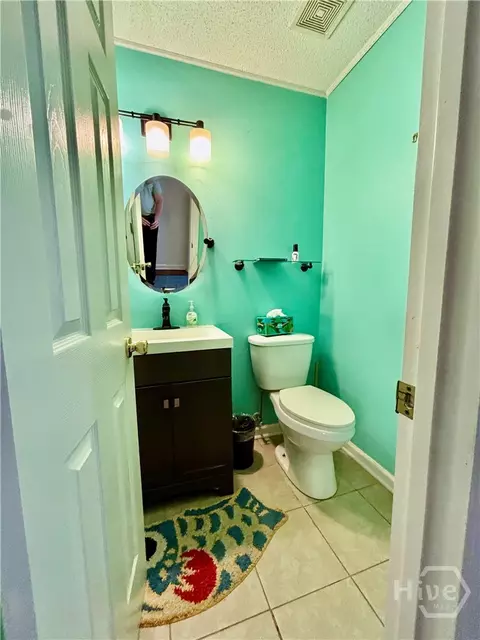 Bath - 135 Brookstone Pl, Athens, GA 30605 photo 2 of 3