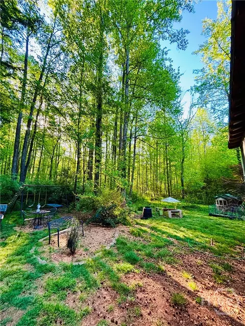 Exterior - 135 Brookstone Pl, Athens, GA 30605 photo 5 of 7