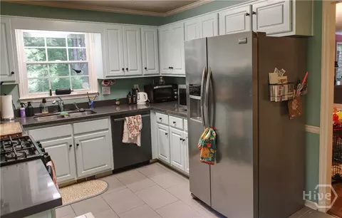 Kitchen - 135 Brookstone Pl, Athens, GA 30605 photo 1 of 1