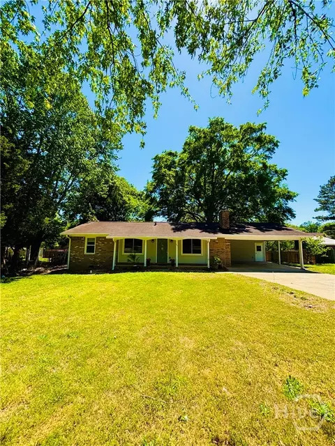 445 Vincent Dr, Athens, GA 30607