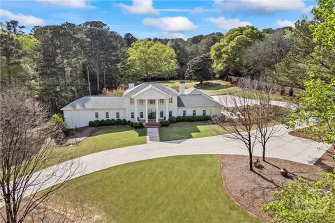1900 Crystal Hills Dr, Athens, GA 30606