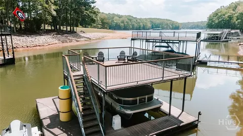 3881 Alexandria Dr, Gainesville, GA 30506