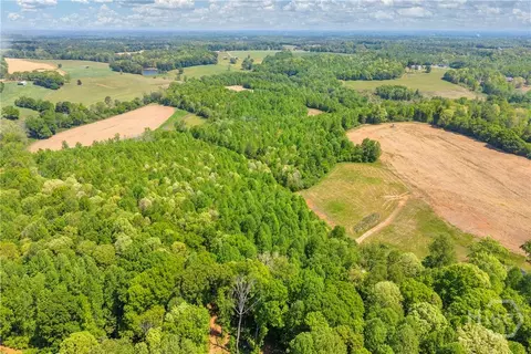 1224 Cedar Ridge Rd, Commerce, GA 30530 photo 6