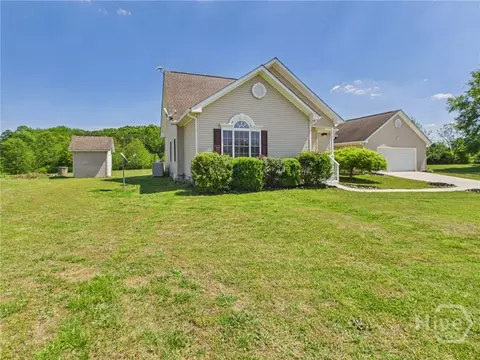 Exterior - 330 Scogin Rd, Colbert, GA 30628 photo 2 of 9