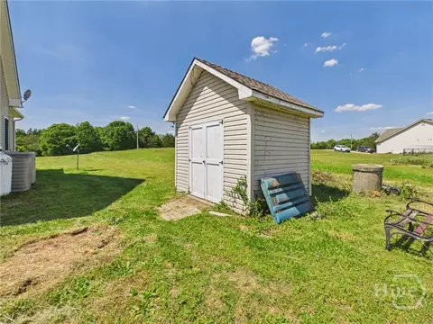 Exterior - 330 Scogin Rd, Colbert, GA 30628 photo 6 of 9
