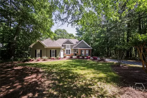 1711 Oconee Crossing Cir, Bogart, GA 30622