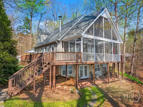 997 Rue Fleur De Lis, Lavonia, GA 30553