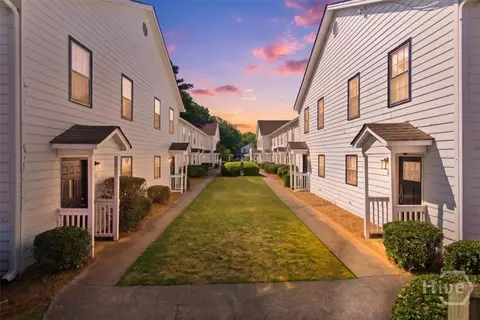 1905 S Milledge Ave #24, Athens, GA 30605