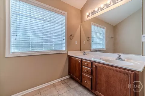 Bath - 6503 Silk Tree Pt, Braselton, GA 30517 photo 3 of 5