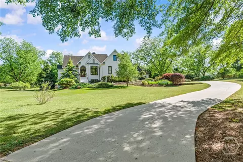 1110 Summit Cir, Watkinsville, GA 30677