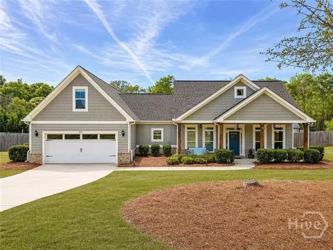 438 Lakewood Dr SW, Social Circle, GA 30025