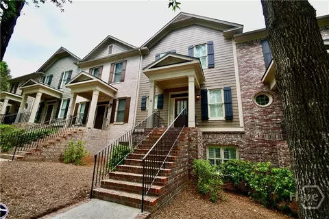 2305 S Lumpkin St, Athens, GA 30606