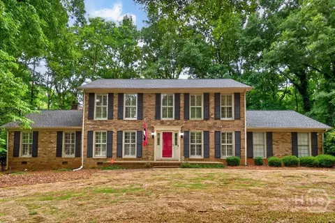 180 Broomsedge Trl, Athens, GA 30605