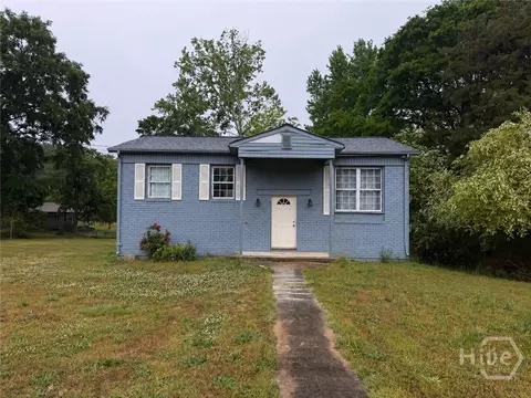174 Textile Ave, Lavonia, GA 30553