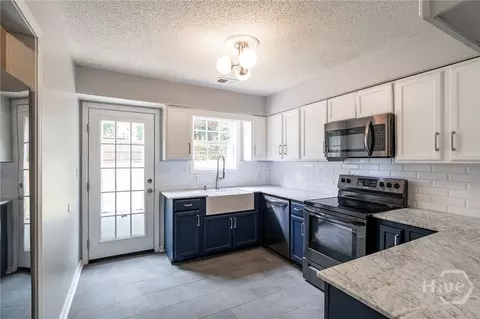 1660 Towne Square Dr, Athens, GA 30607 photo 8