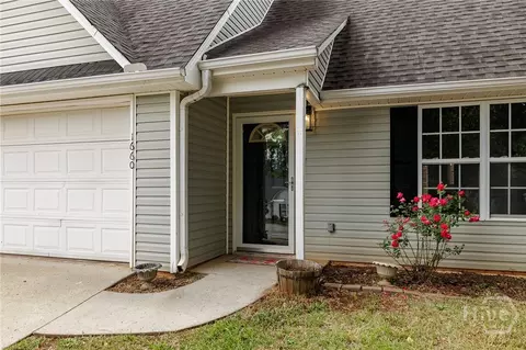 1660 Towne Square Dr, Athens, GA 30607 photo 2