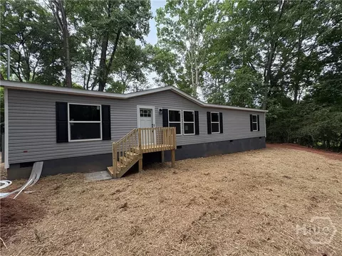 1018 Neal Rd, Commerce, GA 30530 photo 2