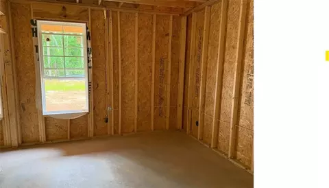 Bedroom - 105 Carlan Rd, Commerce, GA 30530 photo 2 of 3