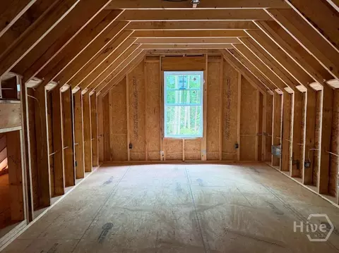 Bedroom - 105 Carlan Rd, Commerce, GA 30530 photo 3 of 3