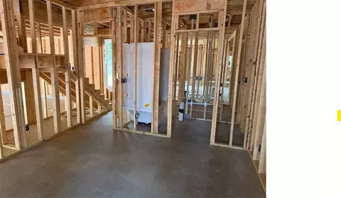 Entry Way - 105 Carlan Rd, Commerce, GA 30530 photo 1 of 1