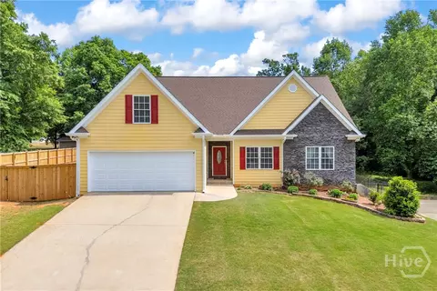 155 Hidden Falls Dr, Hull, GA 30646