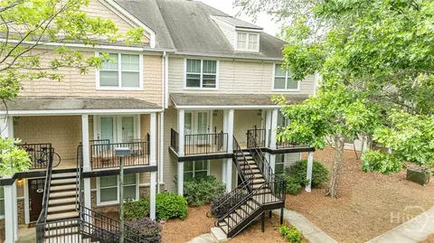 1035 Barnett Shoals Rd #628, Athens, GA 30605