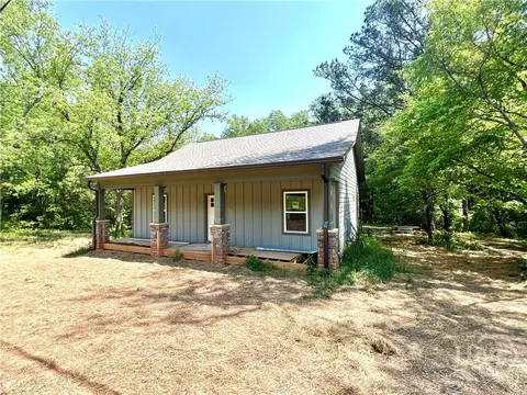6476 Hwy 72, Carlton, GA 30627