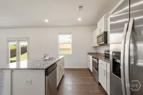 Kitchen - 54 Rapps Ave, Pendergrass, GA 30567 photo 3 of 3