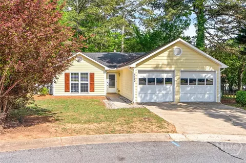150 Rebecca Pl, Athens, GA 30605
