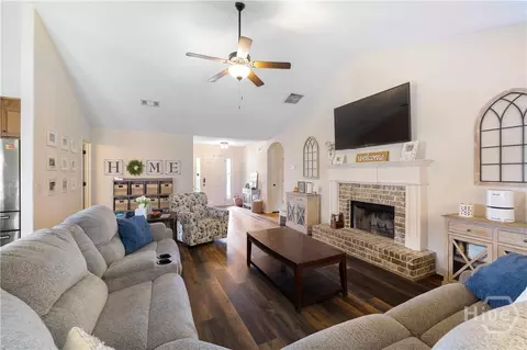 802 Brandon Dr, Winder, GA 30680 photo 9