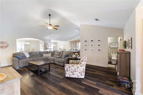 802 Brandon Dr, Winder, GA 30680 photo 6