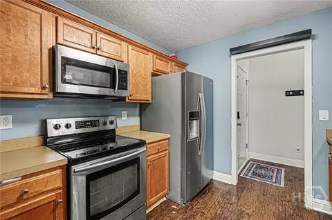 Kitchen - 610 Dakota St, Bethlehem, GA 30620 photo 2 of 3
