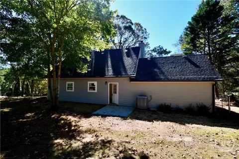 Exterior - 110 Thomas Trl, Covington, GA 30016 photo 3 of 7