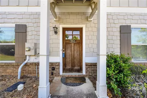 251 Oconee River Cir, Athens, GA 30605