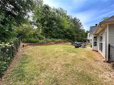 Exterior - 248 Clearwater Dr, Monroe, GA 30656 photo 7 of 8