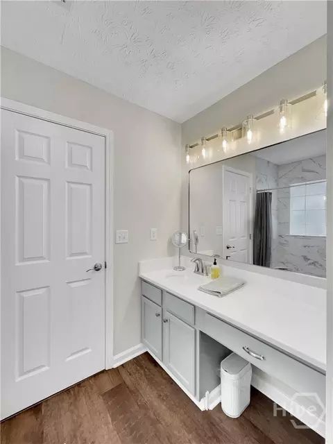 Bath - 248 Clearwater Dr, Monroe, GA 30656 photo 3 of 4