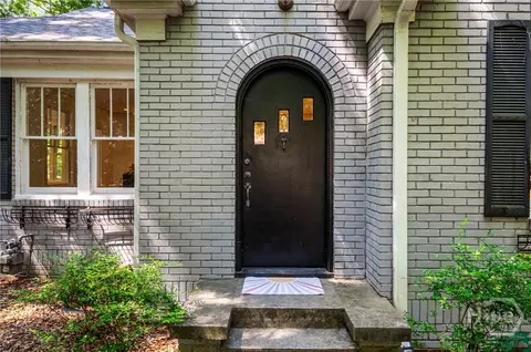 Entry Way - 337 Sunset Dr, Athens, GA 30606 photo 1 of 3