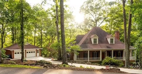 320 Millstone Cir, Athens, GA 30605